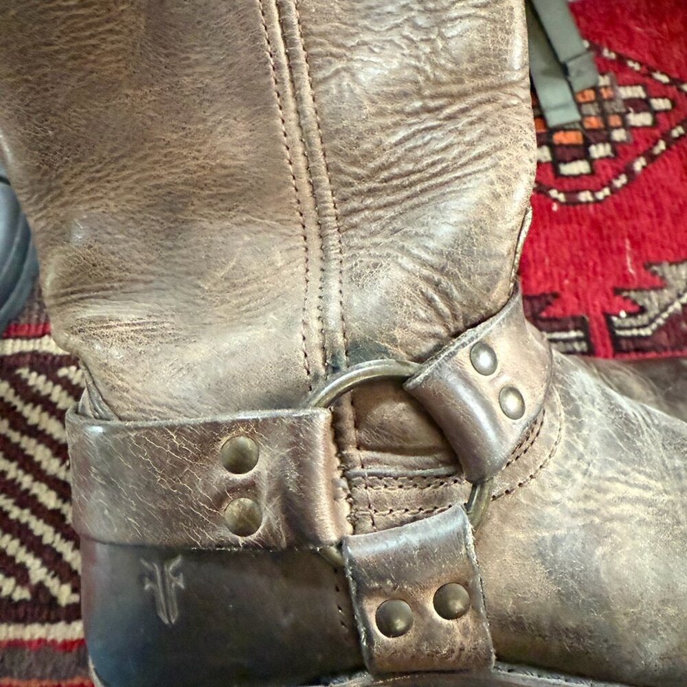 Frye Harness 12R Leather Boots - Picture 8 of 8